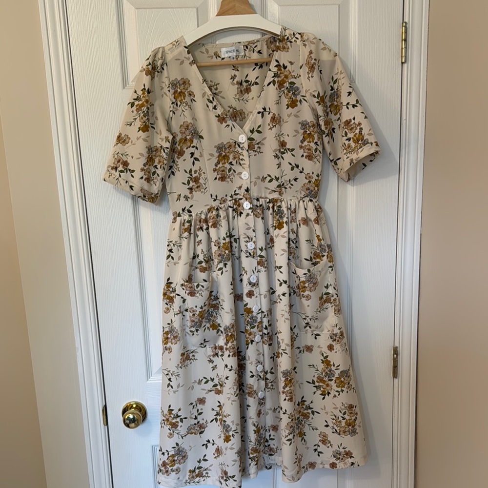 Space 46 Boutique Cream Puff Sleeve Midi Dress